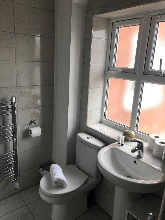 2 Bedroom Large First Floor Apartment With Free Parking Loughborough Exteriér fotografie