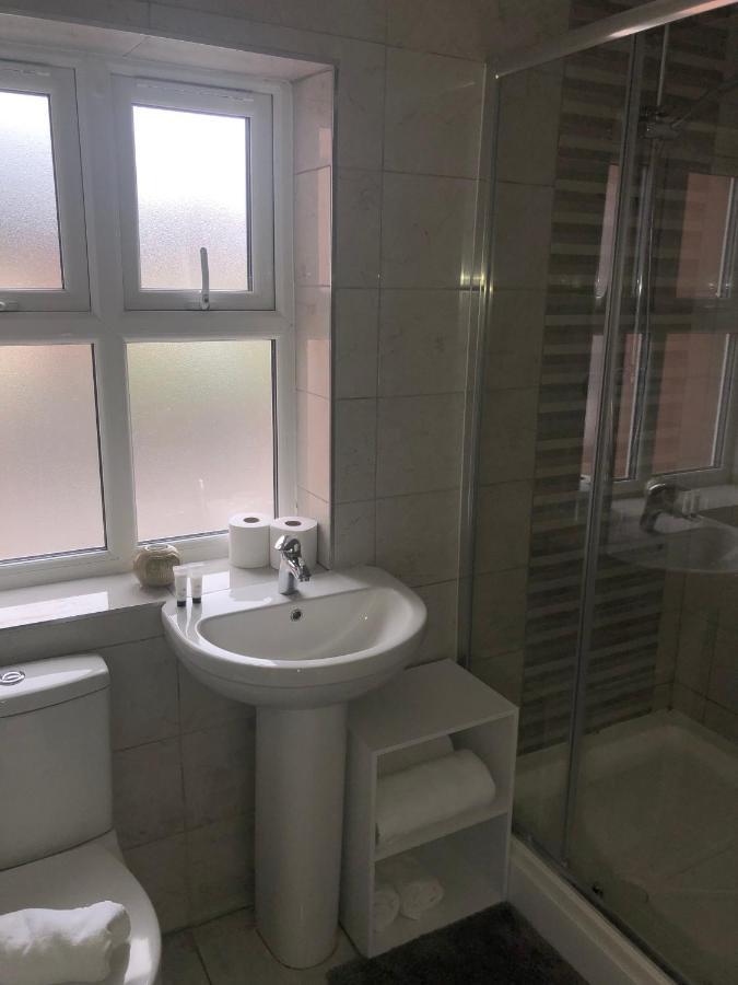 2 Bedroom Large First Floor Apartment With Free Parking Loughborough Exteriér fotografie