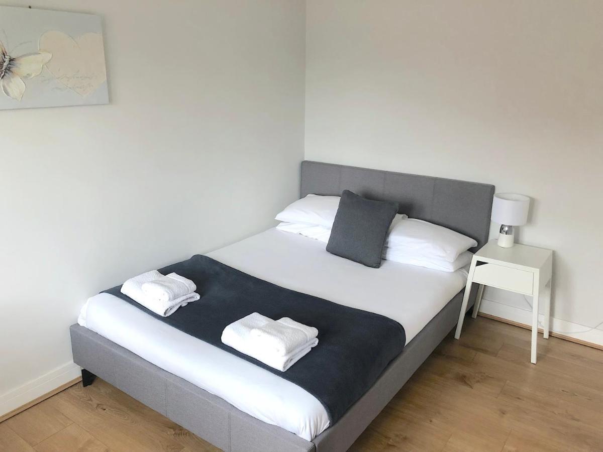 2 Bedroom Large First Floor Apartment With Free Parking Loughborough Exteriér fotografie