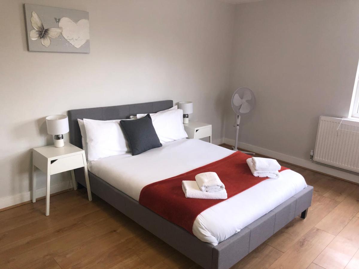 2 Bedroom Large First Floor Apartment With Free Parking Loughborough Exteriér fotografie